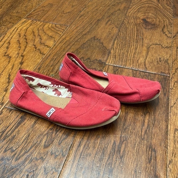 Toms women’s canvas slip on flats - Picture 1 of 12
